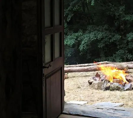 Du Serris - Expérience Insolite Dans Les Pyrénées Lodge *